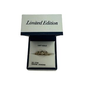 Limited edition keepsake 10KT Gold Diamond Ring *Read Description*